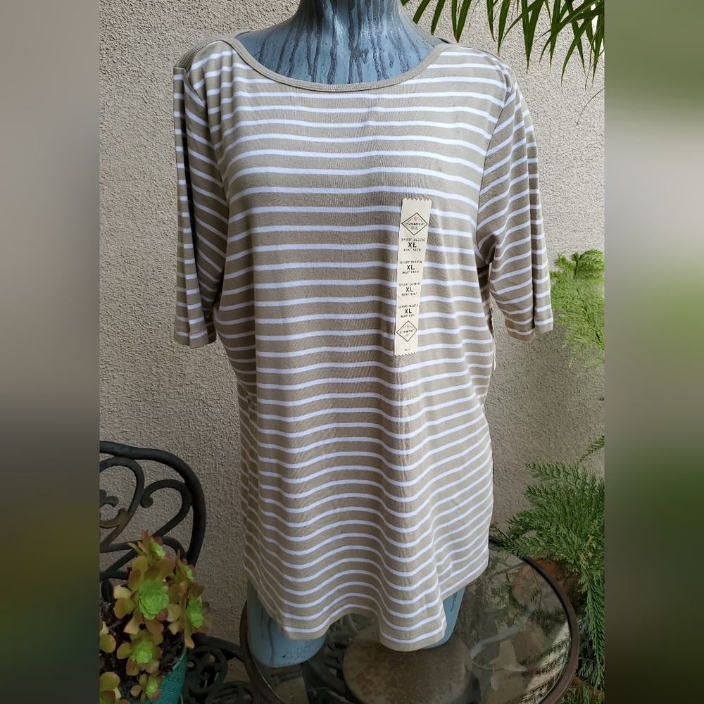 3/$33 LADIES XL SHIRT